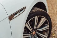 Jaguar F-Pace 3||725