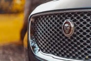 Jaguar XJ 5||932