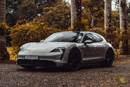Porsche Taycan 1||746
