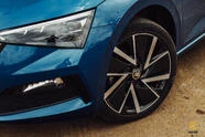 Skoda Scala 3||400