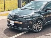 Toyota C-HR 1||1724