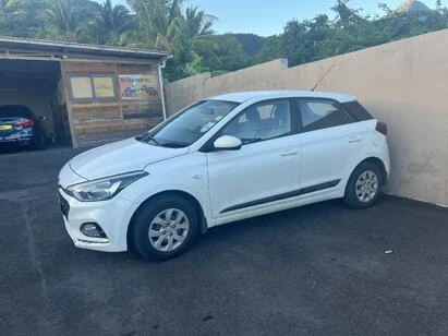 Hyundai i20 (automatic)