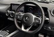 Mercedes-Benz EQA 2||2806