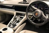 Porsche Taycan 3||2710
