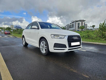 AUDI Q3 S-LINE – 1.4 – 2019