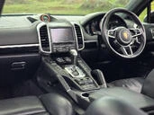 Porsche Cayenne 5||3674