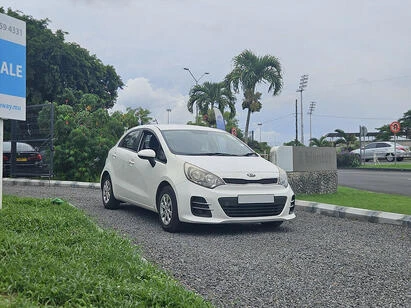 KIA RIO – 1.2 – 2015