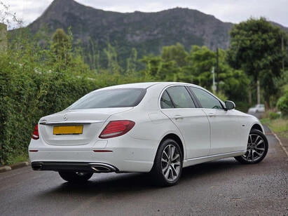 MERCEDES-BENZ E350e – 2.0 – 2019