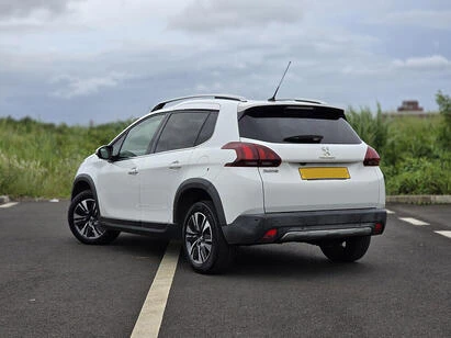 PEUGEOT 2008 – 1.2 – 2019