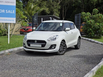 SUZUKI SWIFT GLX – 1.2 – 2022