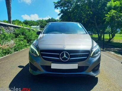 2015 Mercedes-Benz B200