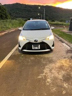 Vitz  à vendre urgent