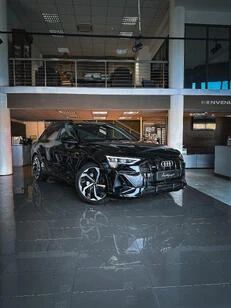 Audi E-Tron SUV 55 Quattro SLine Black Edition