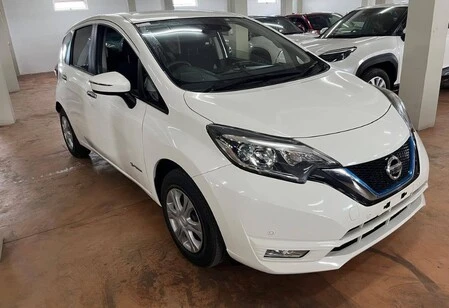 Nissan Note E power 2020