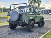 Land Rover Defender 3||8702