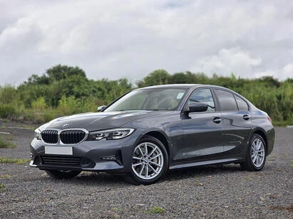 BMW 330e Phev