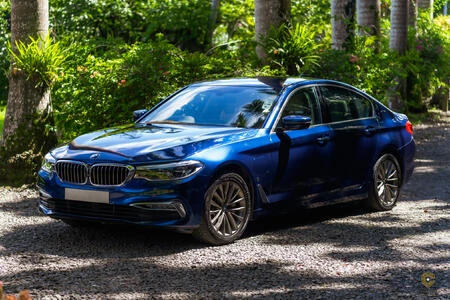 BMW 530e 5-Series