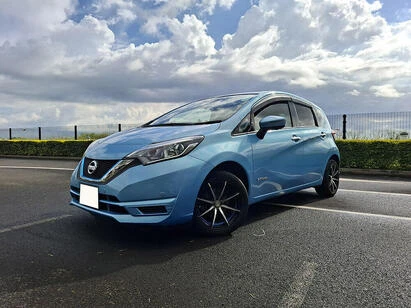 NISSAN Note E Power
