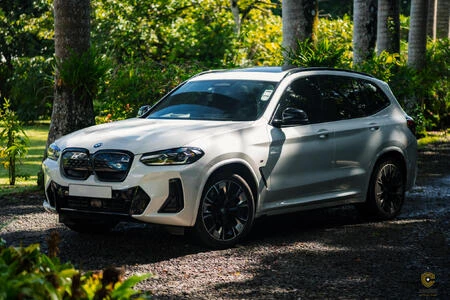 BMW iX3