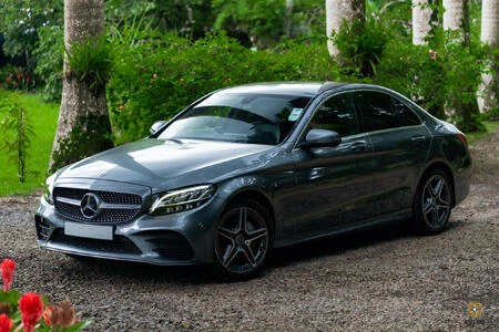 Mercedes-Benz C200 C-Class