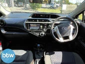 Toyota Aqua 4||9824