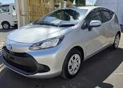 Toyota Aqua 2||11817