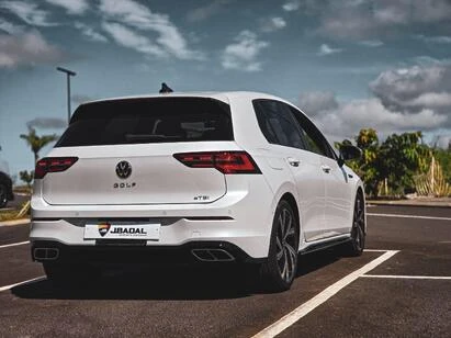 Volkswagen Golf eTSI R Line 2022