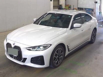 BMW i4 M35