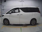 Toyota Alphard 3||12205