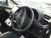 Toyota Alphard 5||12207
