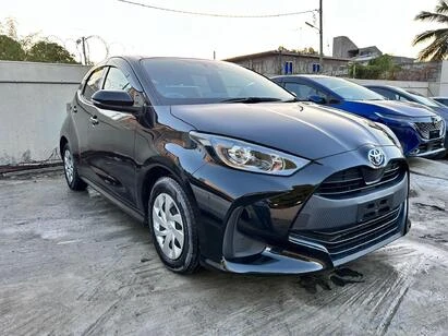 TOYOTA  YARIS G 2022