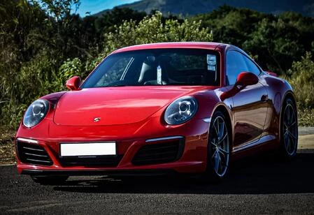Porsche 911 Carrera