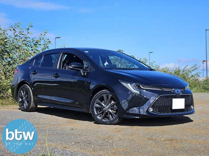 FOR SALE: 2022 Toyota Corolla – 1.8L Hybrid Sedan