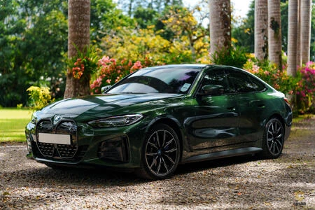 BMW i4
