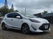 Toyota Aqua 2||15583