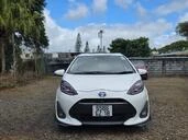 Toyota Aqua 1||15582