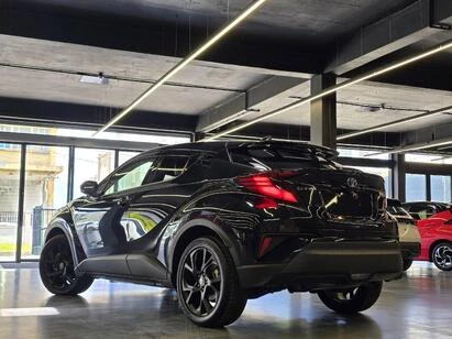 Toyota C-HR 1||20236