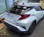 Toyota C-HR 4||33465