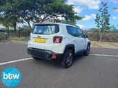 Jeep Renegade 3||16940