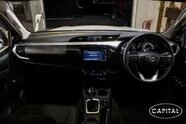 Toyota Hilux 5||31896
