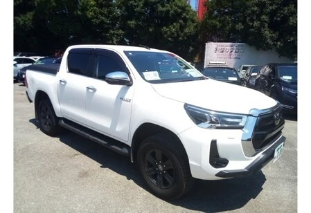 Toyota Hilux 1||17266