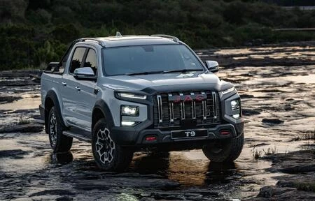JAC T9 4x4 SuperLux