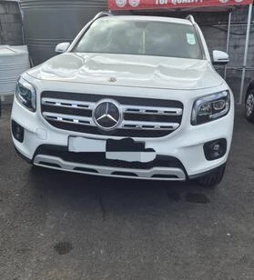 Mercedes GLB 200