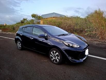 Toyota Aqua 1||17309