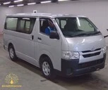 Toyota HiAce 1||17564