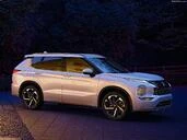 Mitsubishi Outlander 4||18651