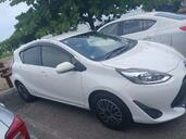 Toyota Aqua 1||18901