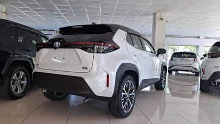 Toyota Yaris Cross 1||19168