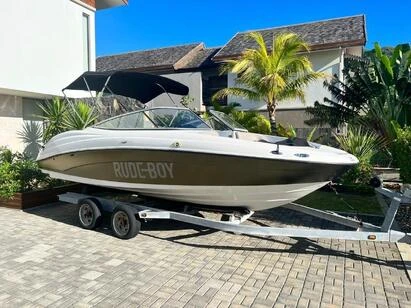 Boats Powerboat 1||21084