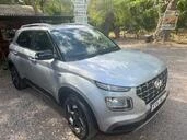 Hyundai Venue 1||20844